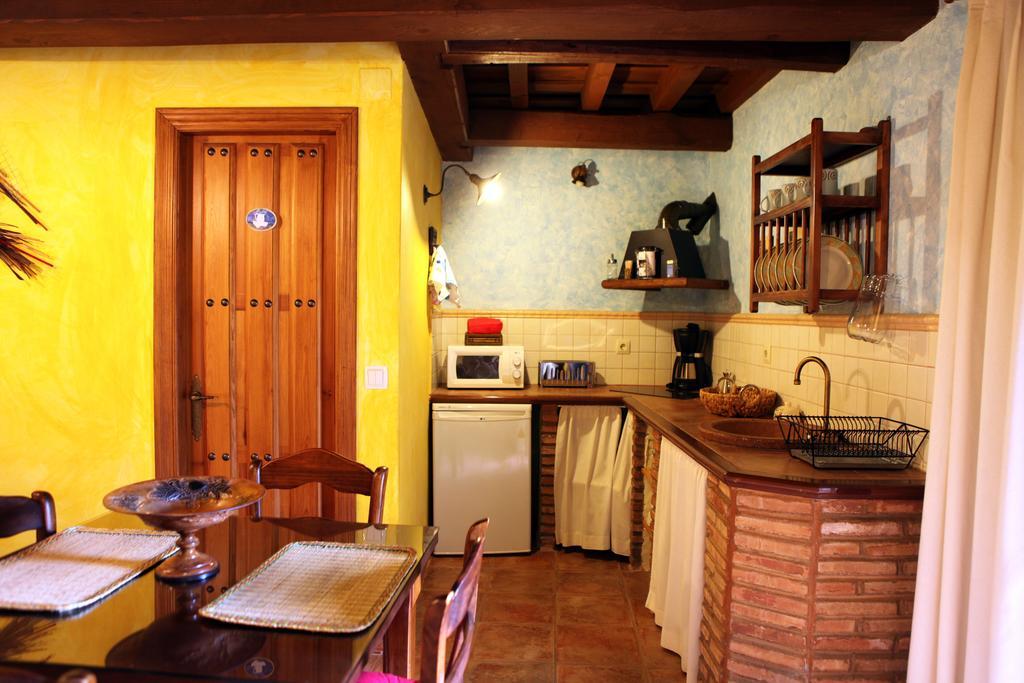 Apartamentos Rurales La Solana Robledillo De Gata Exteriér fotografie